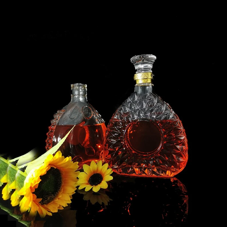 Does the shape of the liquor bottle affect the grade of the wine? Does the shape of the liquor bottle affect the grade of the wine?