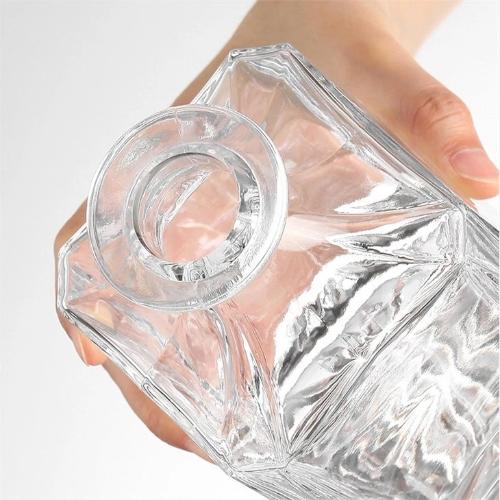 750ml Crystal Glass Liquor Bottles