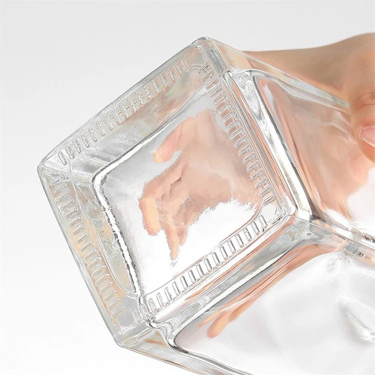 750ml Glass Alcohol Bottles